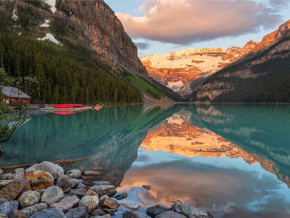 Chiêm ngưỡng 7 hồ nước đẹp nhất Canada